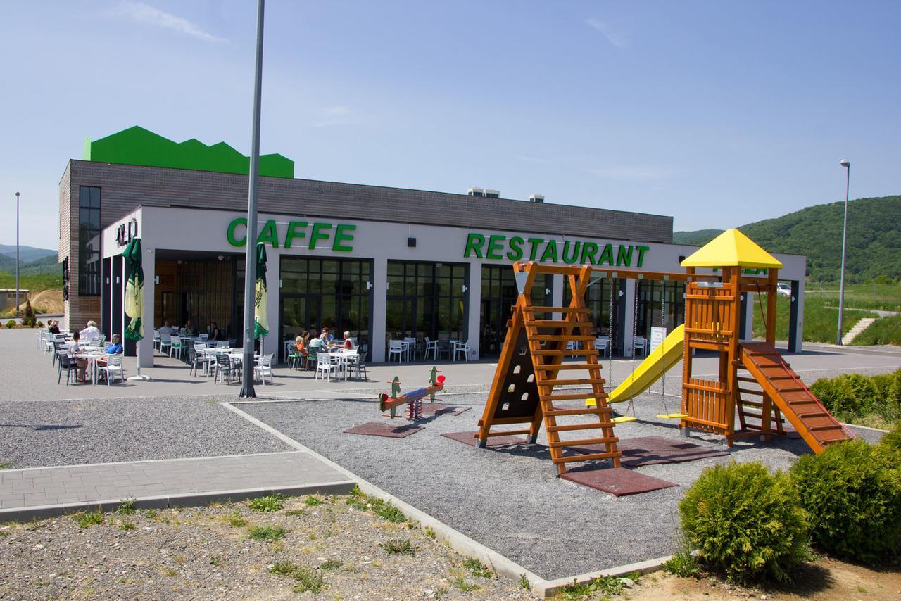 Hotel Lika Jug Brinje المظهر الخارجي الصورة